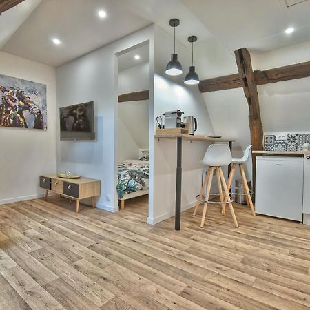 Appartamento Le Cosy Épernon Esterno foto